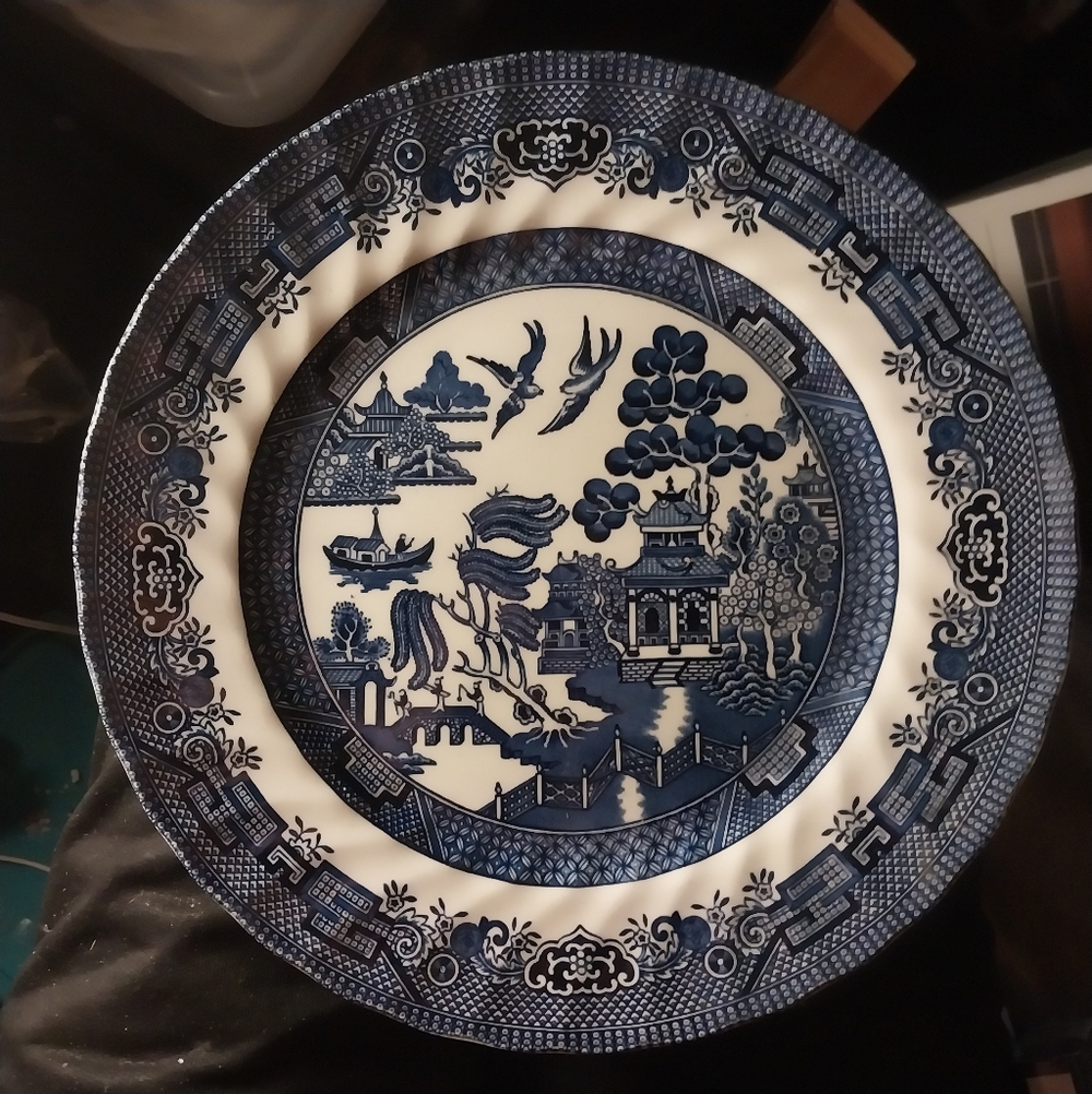 Royal Wessex Blue Willow  10" Plates (2)